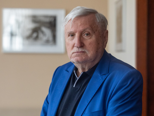 Kamil Peteraj,