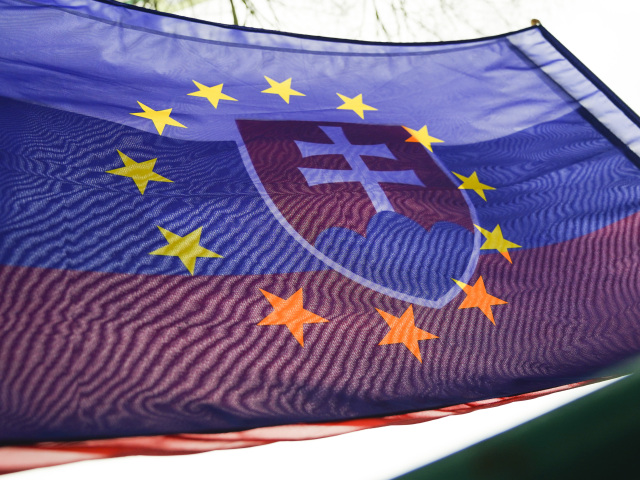 vlajky EÚ slovensko SR