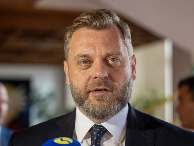 parlament, Juraj Krúpa