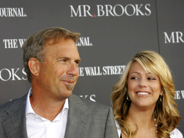 Kevin Costner a Christine Baumgartner