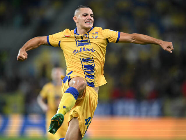 18 Nikola Krstovič