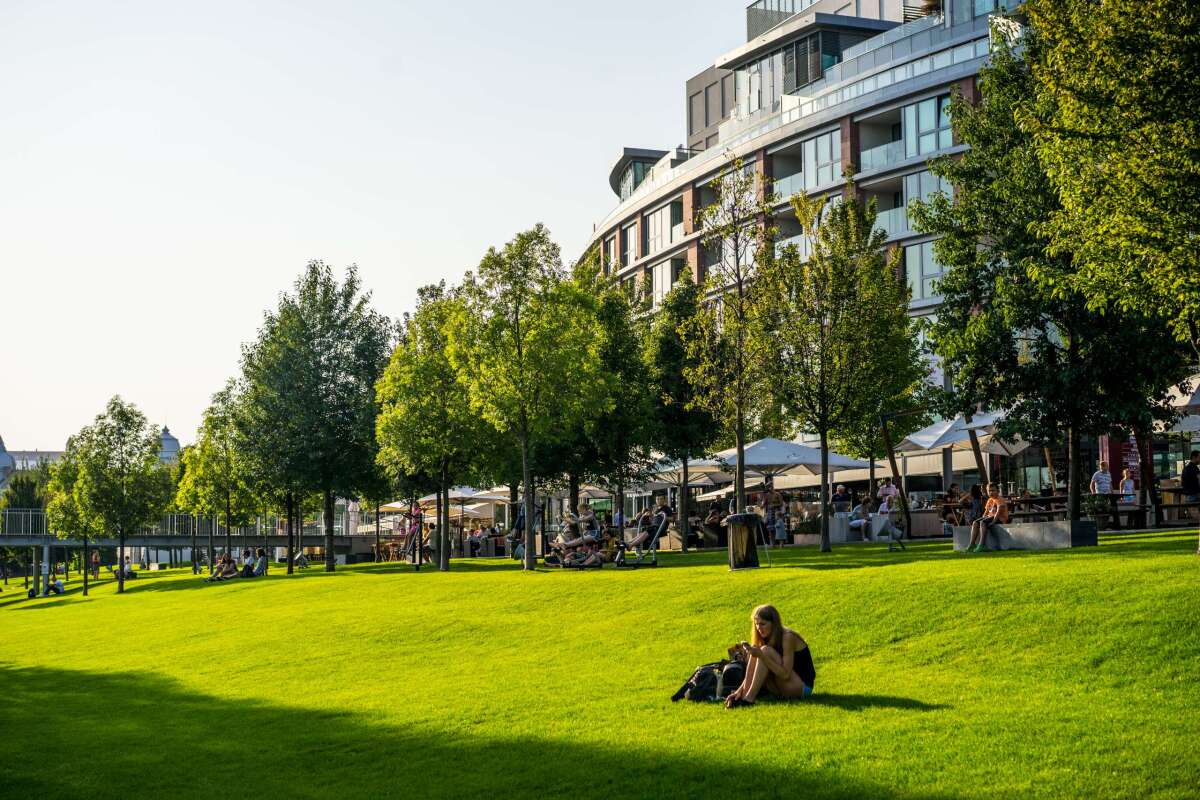 Eurovea, promenáda
