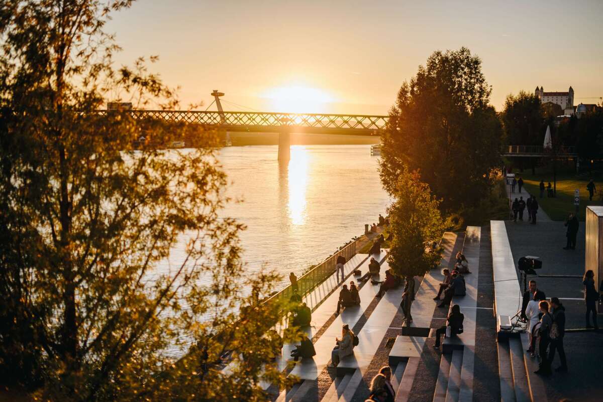 Eurovea, promenáda