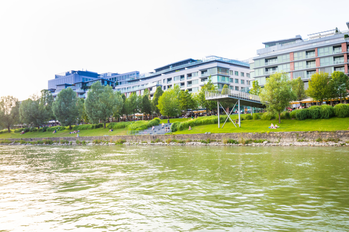 Eurovea, promenáda