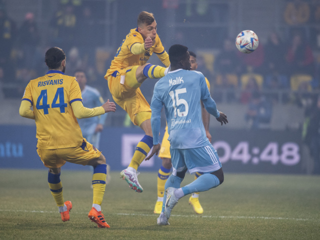 10 Dunajská Streda, Slovan