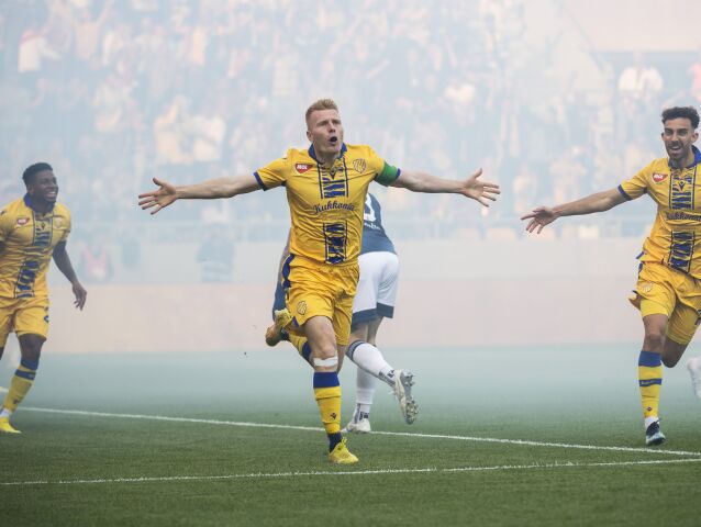01. DAC - Slovan
