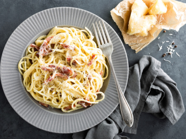 10 dôvodov, prečo vaše špagety carbonara nechutia ako v Taliansku