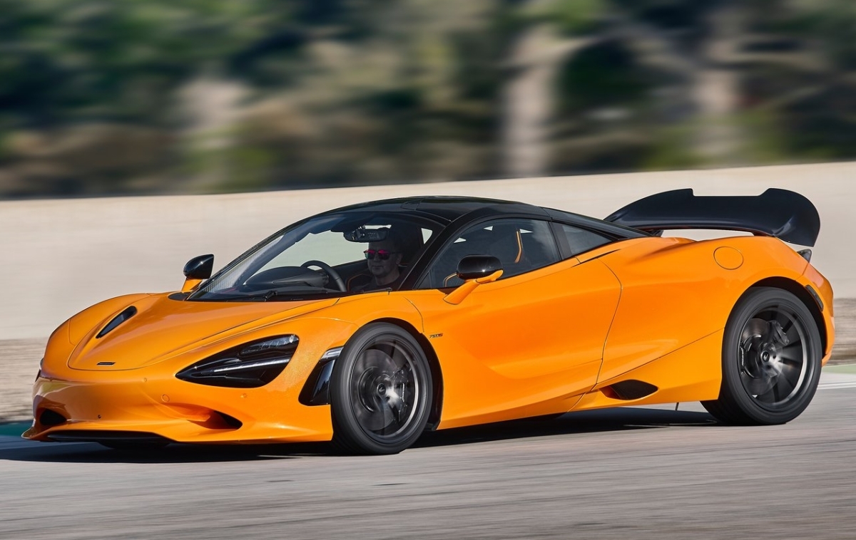 McLaren 750S 2