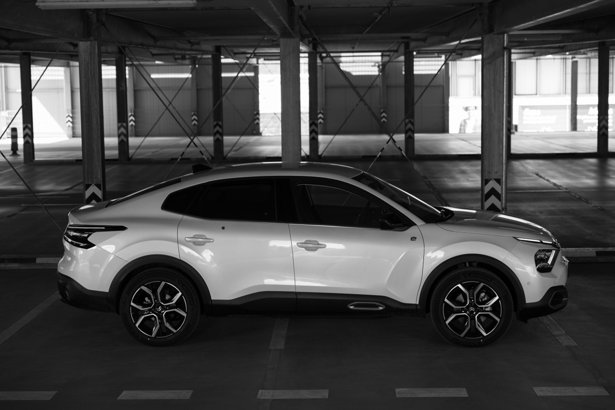 Citroën ë-C4 X - test 2023