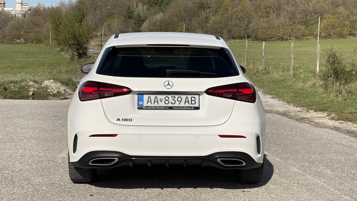 Mercedes A 180 (2023)