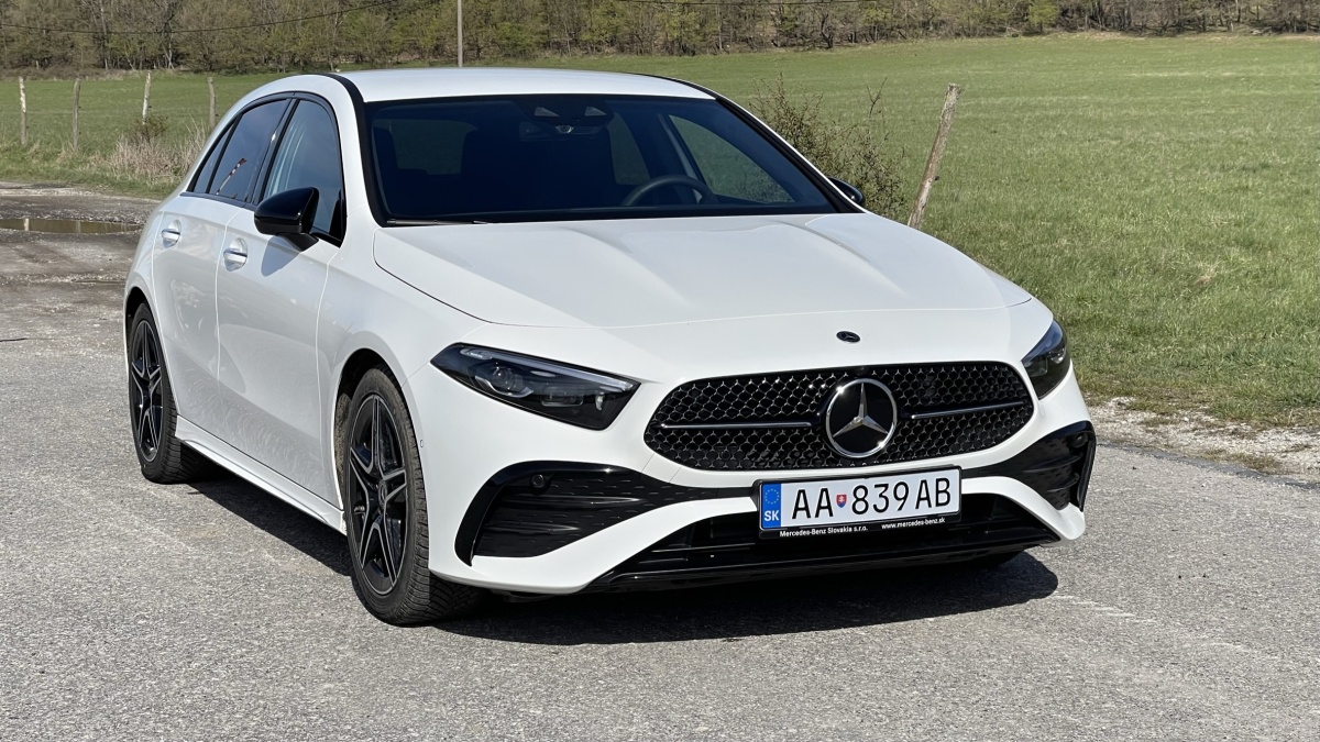 Mercedes A 180 (2023)