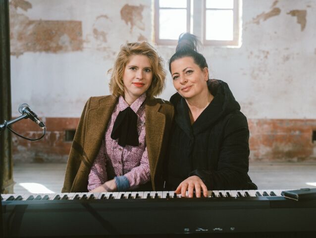 zuzana mikulcova karin Sarkisjan foto Dominik Janovsky