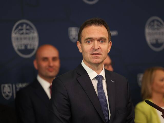 Ľudovít Ódor, úrad vlády, noví ministri