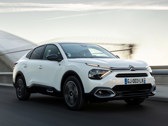 Citroën ë-C4 X - 2023