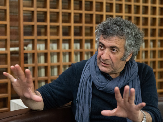 Mano Khalil