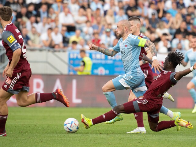 SR Futbal FL o titul 10. kolo Slovan Podbrezová BAX