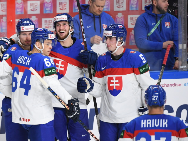 Lotyšsko MS2023 Hokej B SR Slovinsko