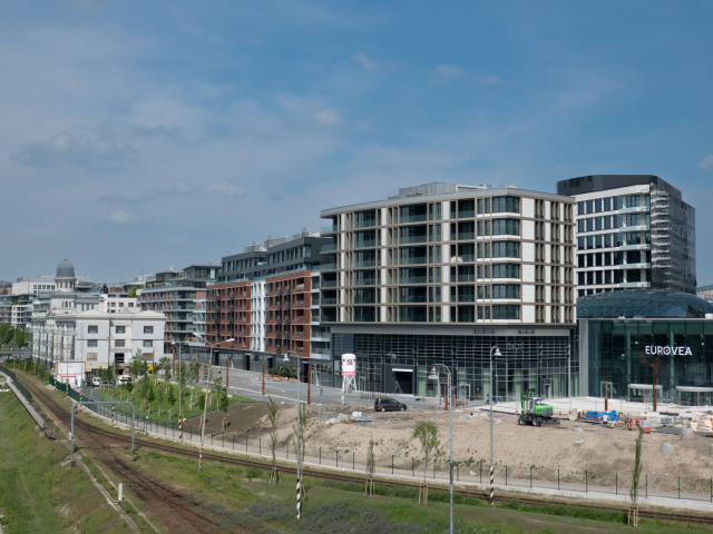 Eurovea II,