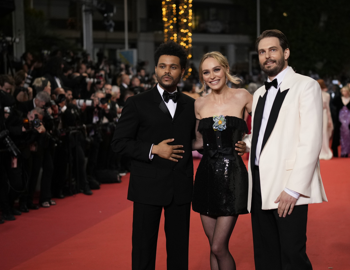 Abel Tesfaye alias The Weeknd, herečka Lily-Rose Depp a režisér Sam Levinson 