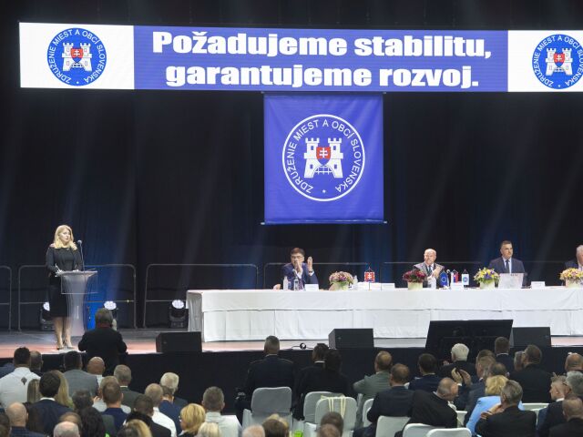 SR ZMOS snem BAX