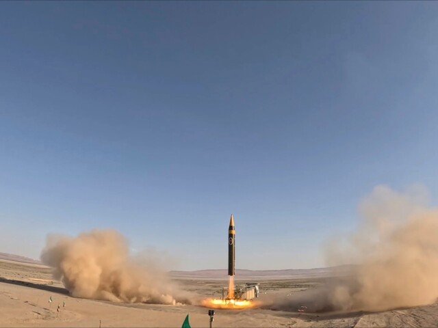 Chorramšahr-4 / Balistická raketa /
