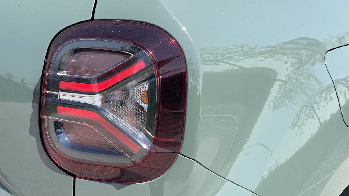 Dacia Duster Journey TCE 150 EDC (2023)
