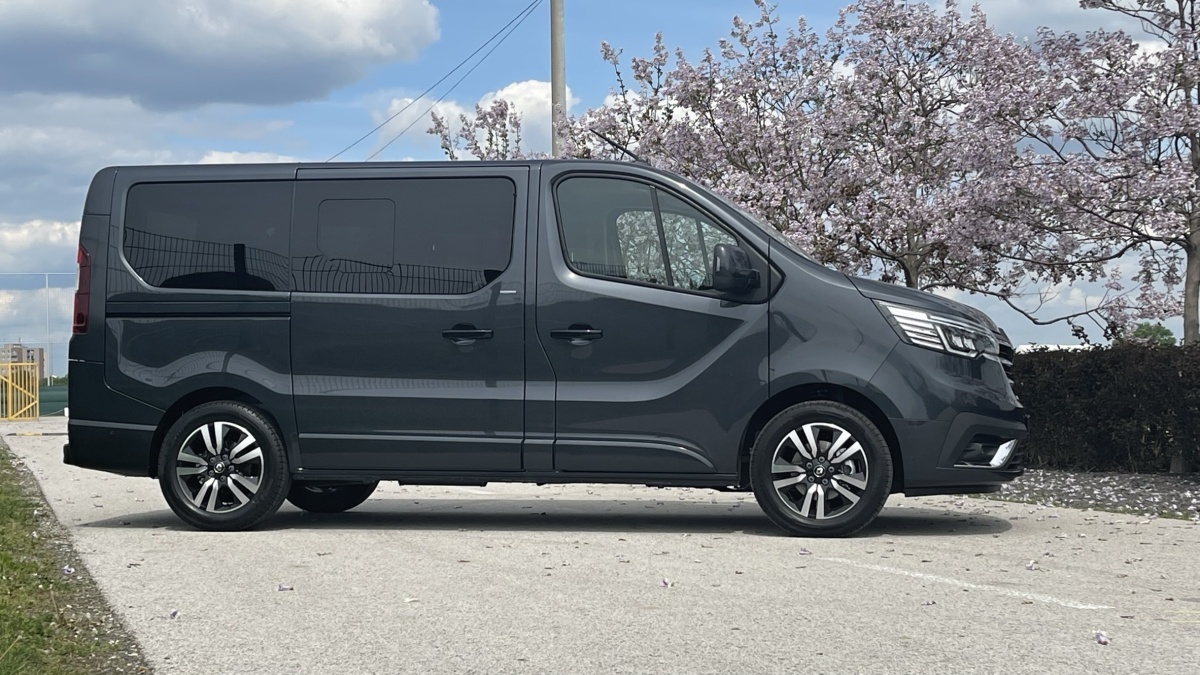 Renault Trafic L2 SpaceClass Blue dCi 170 EDC (2023)
