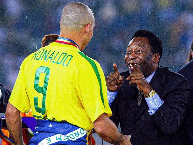 3radost Peleho po titule pre Brazil 2002