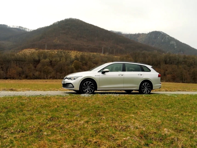 VW Golf Variant