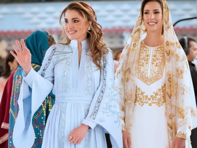 Kráľovná Rania (vľavo) a jej budúca nevesta Rajwa Alseif