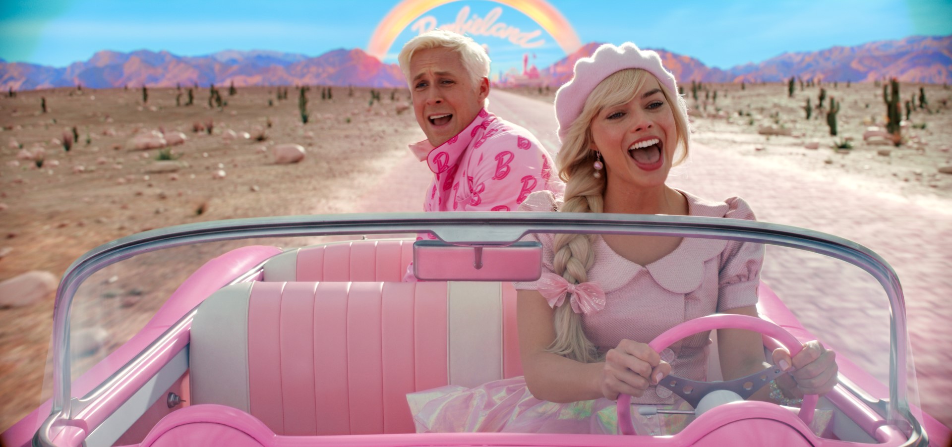 Letný film Barbie odhalil pointu v novom traileri.