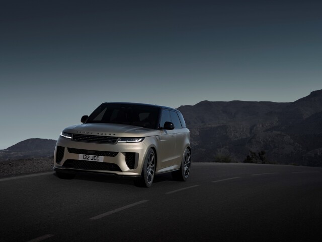 RANGE ROVER SPORT SV LOCATION 001