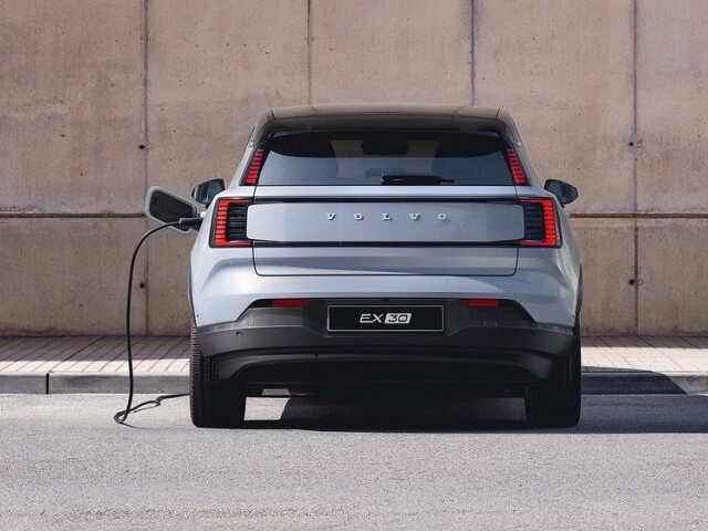Volvo EX30 - 2023