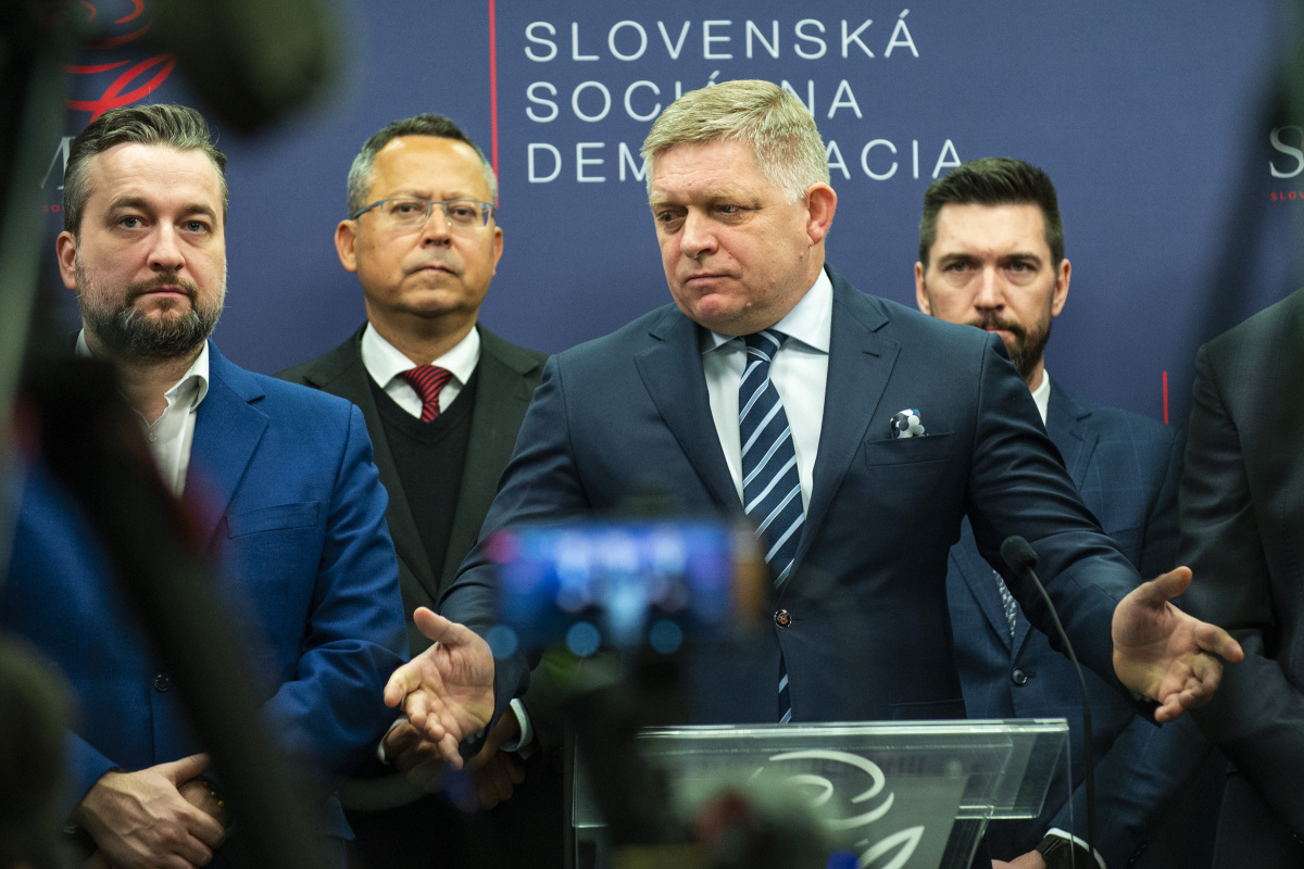 Ľuboš Blaha / Ladislav Kamenický / Robert Fico /Richard Takáč /