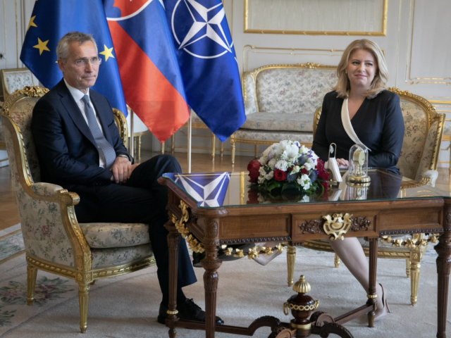 Čaputová, Stoltenberg, NATO