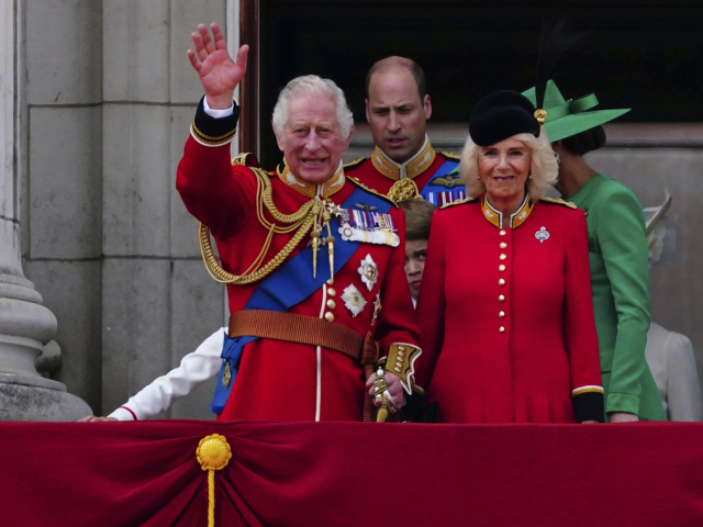 Kráľ Karol III. a jeho manželka, kráľovná Camilla