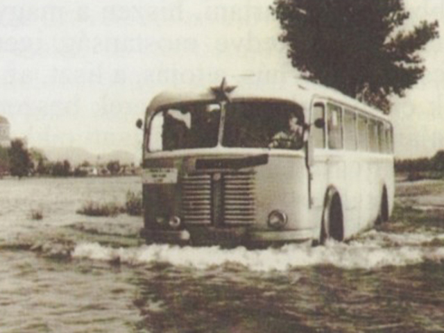 Evakuujúci autobus