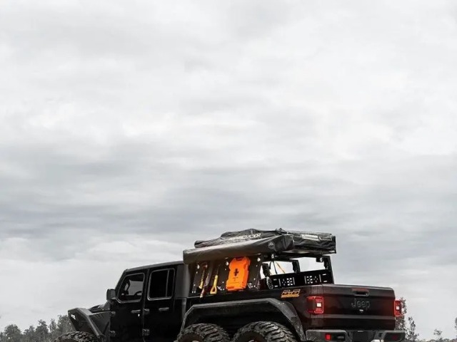 Jeep Gladiator 6x6 Esteem Custom - 2023