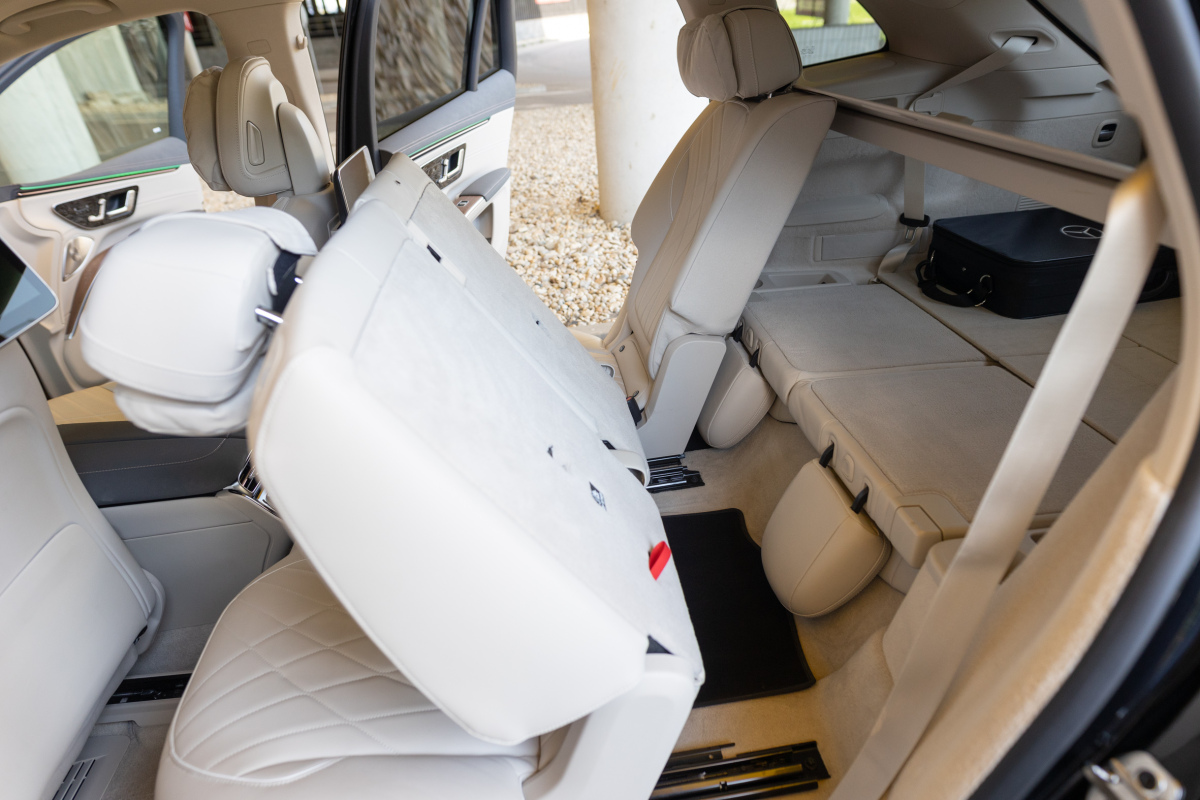 Mercedes-Benz EQS SUV - test 2023