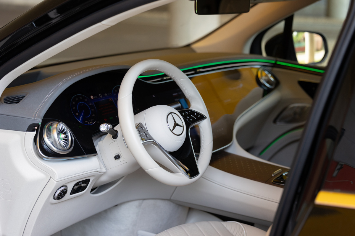 Mercedes-Benz EQS SUV - test 2023