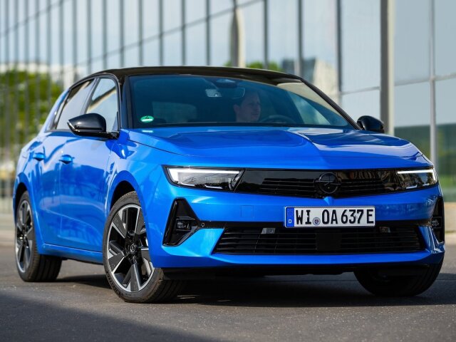 Opel Astra Electric - 2023