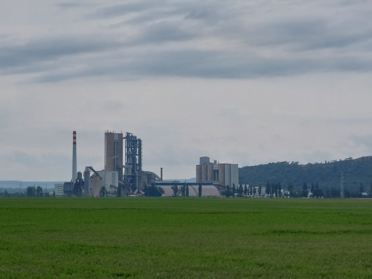Cementaren Turna  1 
