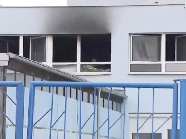 Požiar v škole pre nadané deti na Teplickej ulici,