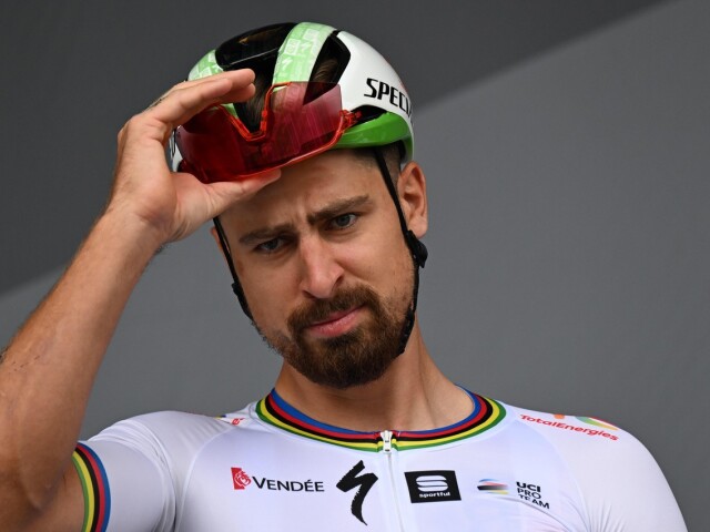 sústredený Sagan