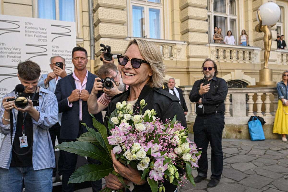 Robin Wright