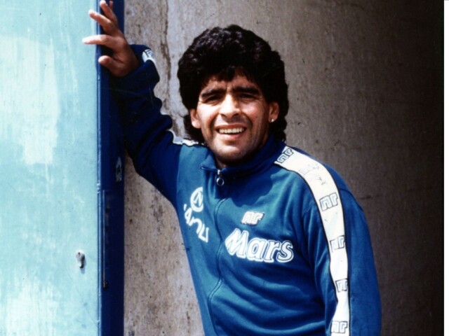 4 Maradona