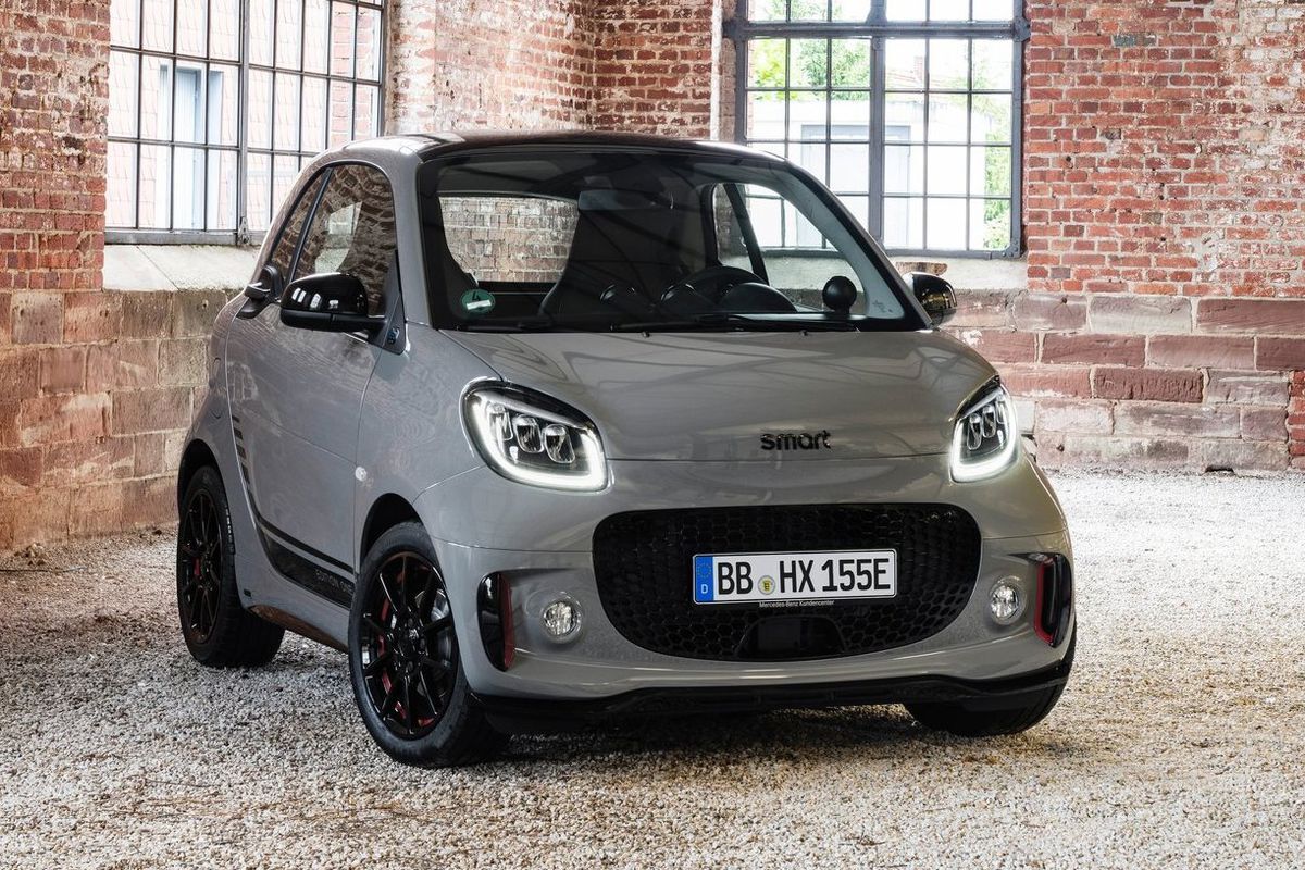 35. Mercedes Smart EQ - Od 22 7-tisic eur