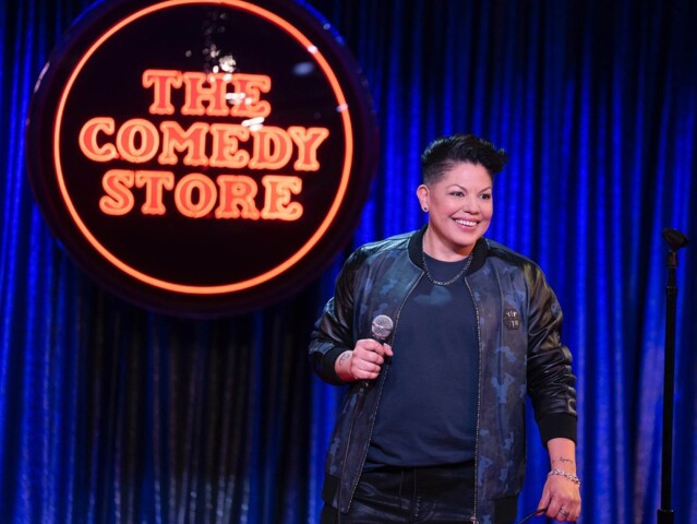 Che Diaz (Sara Ramirez).