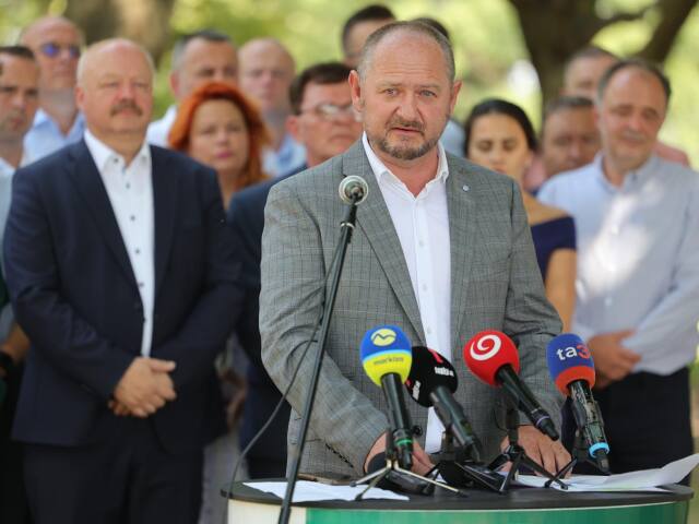 Zsolt Simon