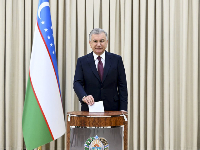Uzbekistan voľby prezidentské začiatok
